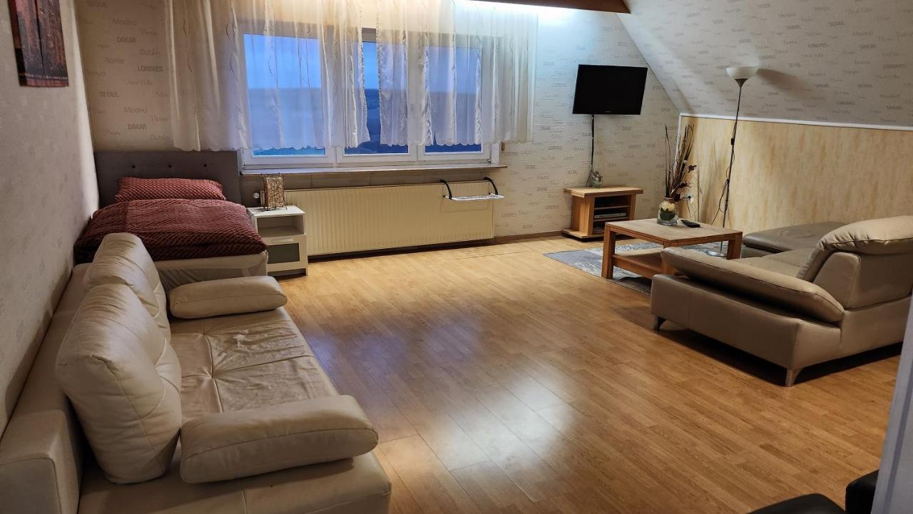 Ferienwohnung Ha-Wei -80 M2 Hangen-Weisheim Esterno foto